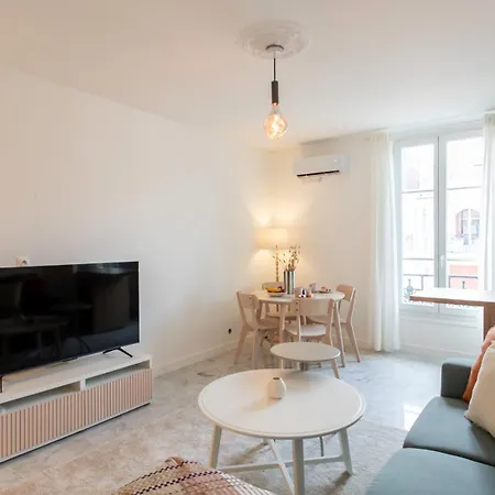 L3- 2p Clémenceau, Centrale, 10 Min Place Massena-ac Appartement *