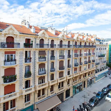 L3- 2p Clemenceau, Centrale, 10 Min Place Massena-ac Nizza